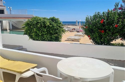 Foto 14 - Albufeira With Terrace sea Views 5 min to Beach 21