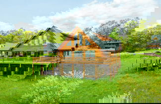 Photo 1 - Valley Lodge