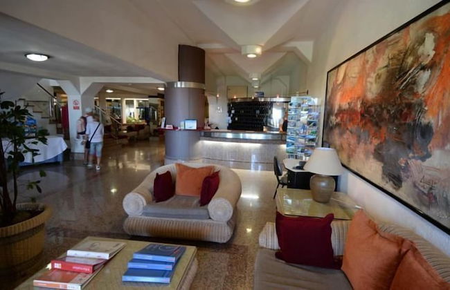 Palm Garden Apartments - Foto 4