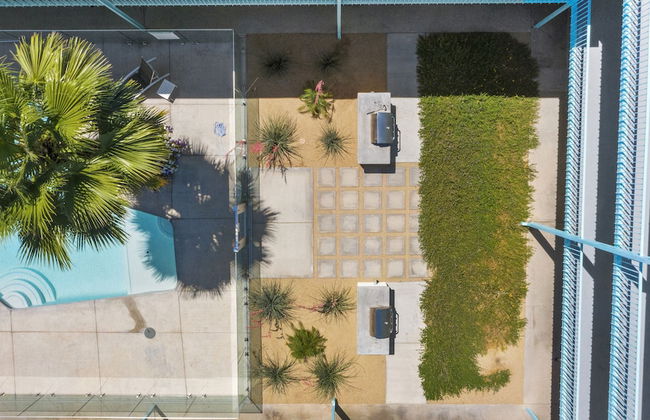 Modern Designer Studio with Pool - Foto 49