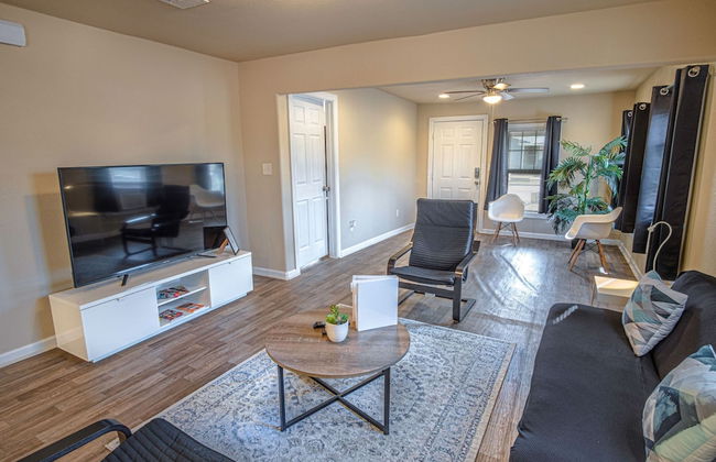 Nice 3br/2ba Near Downtown 2 min At&t Center - Foto 13
