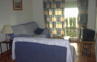 Photo 2 - Apartment - 2 Bedrooms with Pool - 103433