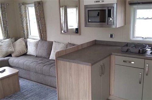 Photo 3 - 3 bed Static Caravan in Newquay 5 Mins From Beach