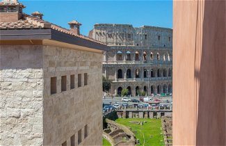 Photo 1 - Rental In Rome Colosseum View Luxury Apartment