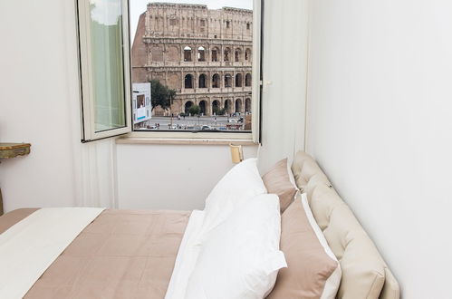 Photo 37 - Rental In Rome Colosseum View Luxury Apartment