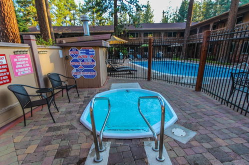 Photo 19 - The Lodge at Lake Tahoe by VRI Americas