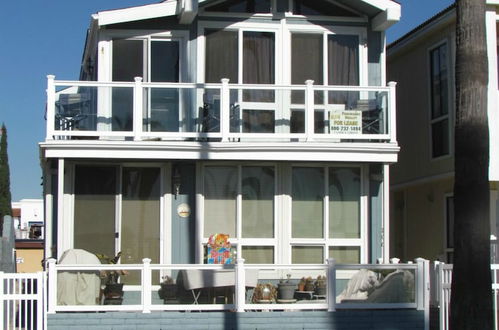 Photo 1 - 3 Bedroom Duplex with Ocean View