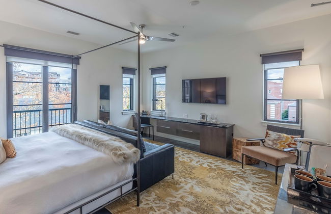121 Hotel by AvantStay – Modern Comfort in Nashville's West End - Foto 9