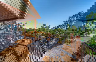 Photo 2 - Wine Top