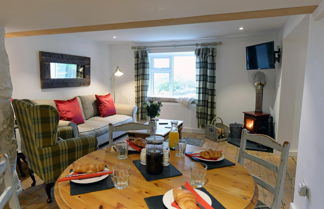 Foto 2 - The Cwtch - Luxury Cottage Sea Views Pet Friendly