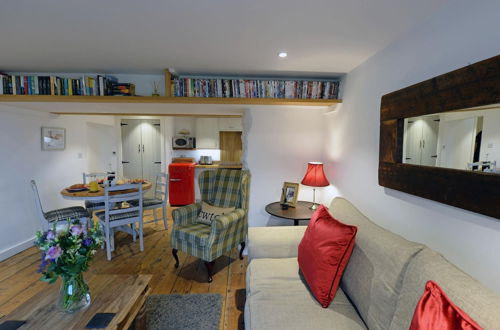 Photo 13 - The Cwtch - Luxury Cottage Sea Views Pet Friendly