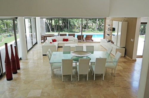 Foto 44 - Bahia Principe Vacation Rentals - Three-Bedroom House