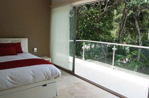 Foto 5 - Bahia Principe Vacation Rentals - Three-Bedroom House