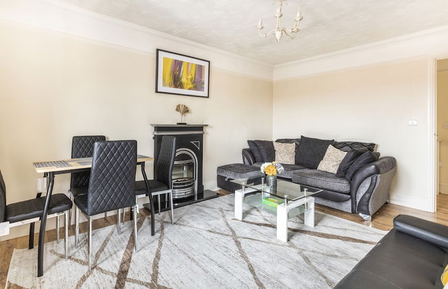 Stunning 2-bed Apartment in Grays - Foto 11