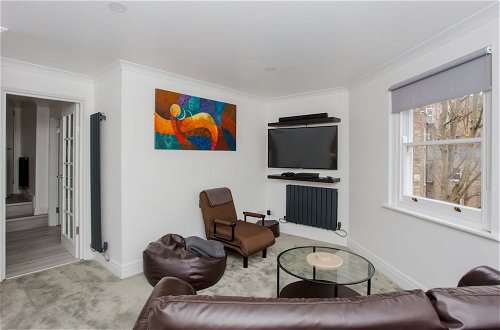 Photo 13 - Homely 2 Bedroom Apartment in Maida Vale