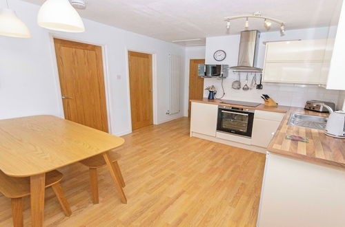 Foto 5 - Swallows Croyde 3 Bedrooms, Sleeps 6, Beach Chalet