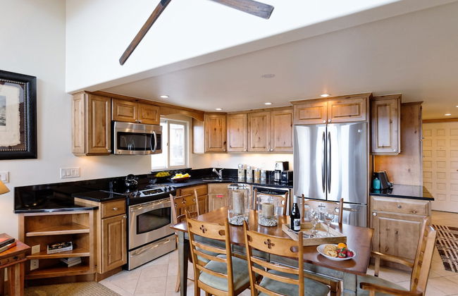 The Crestwood Condominiums - Foto 40
