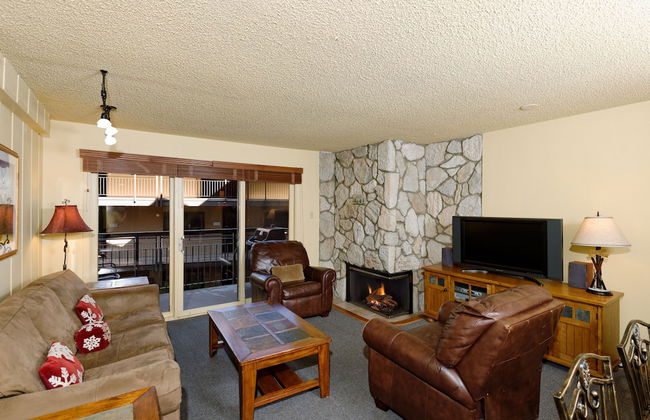 The Crestwood Condominiums - Foto 60