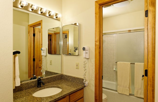 The Crestwood Condominiums - Foto 73