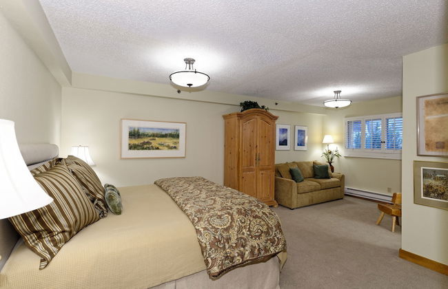 The Crestwood Condominiums - Foto 14