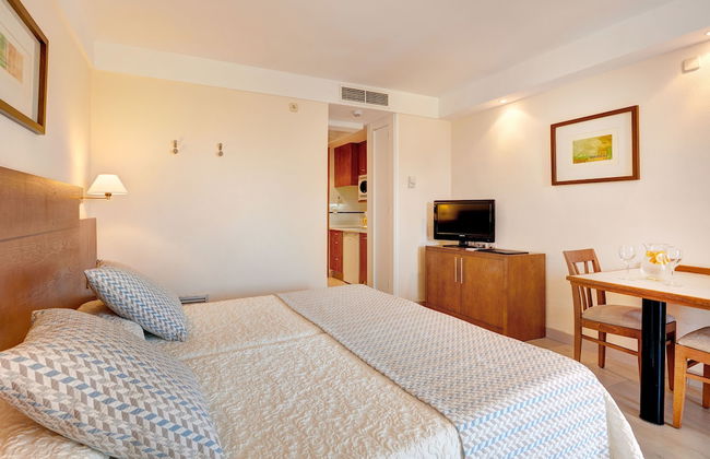 Hipotels Bahía Grande Aparthotel - Foto 9