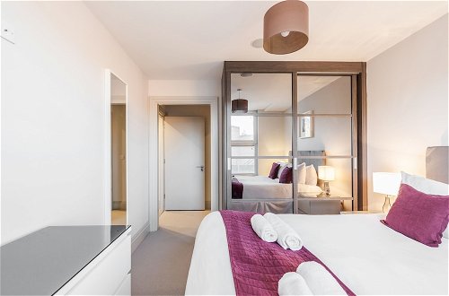 Foto 4 - Roomspace Apartments -The Quadrant