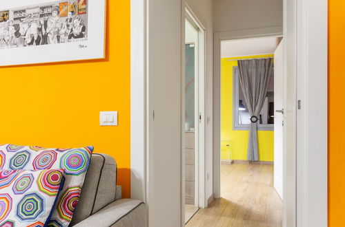 Photo 20 - Colorful Boccaccio Apartment