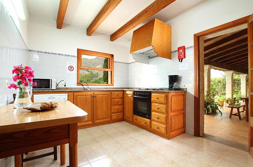 Photo 8 - Villa - 4 Bedrooms with Pool and WiFi - 108753