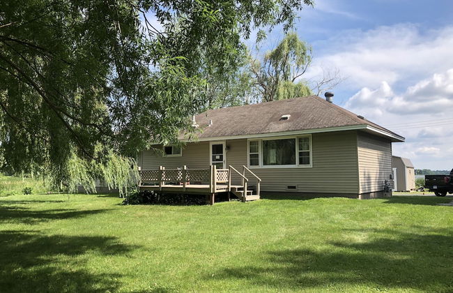 3-Bedroom Lakefront House - Foto 1