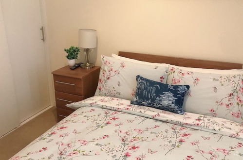 Photo 4 - Charming 2-bedrooms City Centre Apartment-no Party