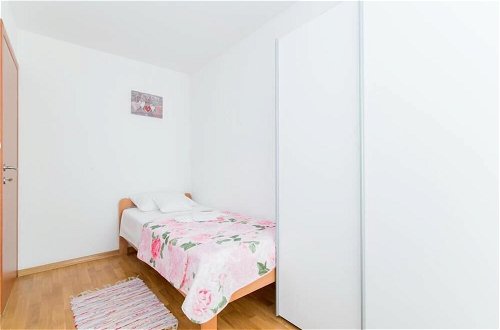 Photo 6 - Apartment Budimir