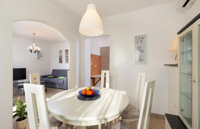 Apartment in Pula Near the Sea and Town Center - Foto 25