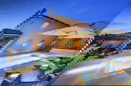 Photo 40 - Villa in Pula With Heated Pool