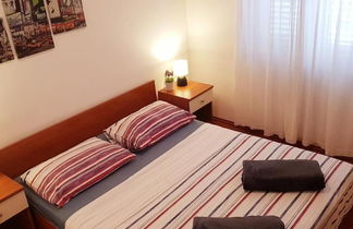 Photo 2 - Mila - 2 Bedrooms and Free Parking - A4