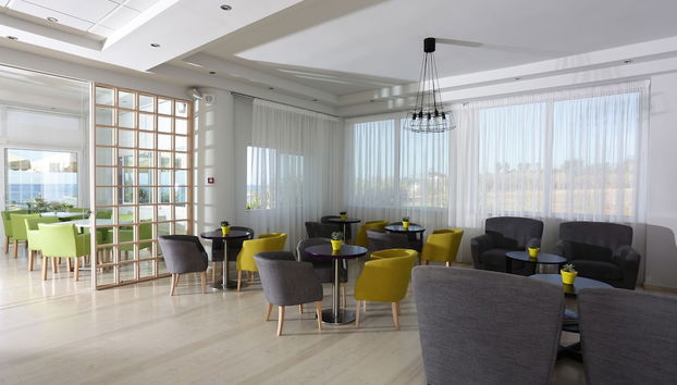 Lobby-Lounge