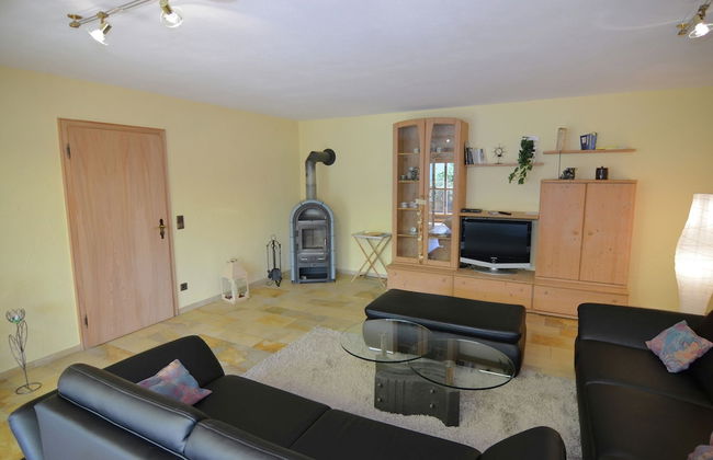 Apartment With Private Terrace in Prunn - Photo 14