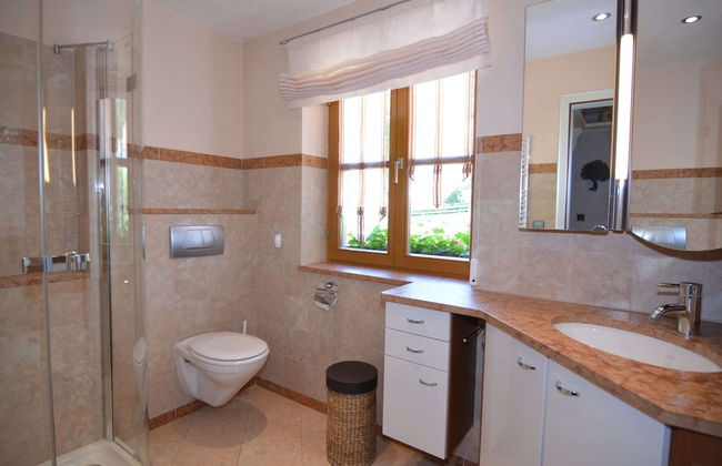 Apartment With Private Terrace in Prunn - Photo 24