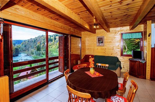 Photo 15 - Serene Holiday Home in Dolus With Private Garden