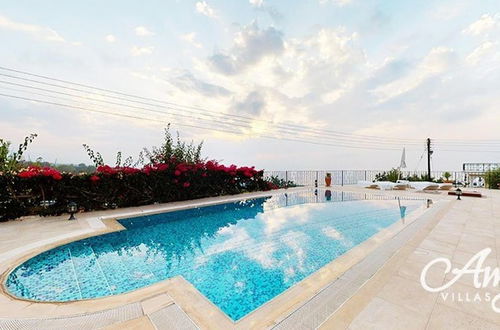 Photo 22 - Tranquility is a Four Bedroom Villa in Girne