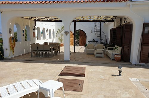Photo 10 - Tranquility is a Four Bedroom Villa in Girne