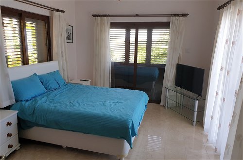 Photo 2 - Tranquility is a Four Bedroom Villa in Girne