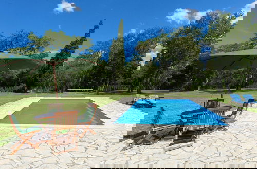 Foto 23 - Beautiful Villa With Swimming Pool