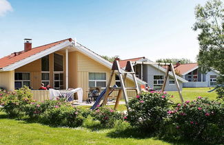 Photo 1 - Beautiful Holiday Home in Løgstør