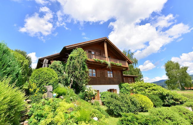 Wohnung in Bayerisch Eisenstein mit Garten - Foto 1