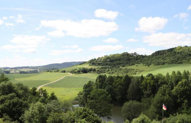 Cozy Apartment in Niederehe Eifel near Forest - Foto 37