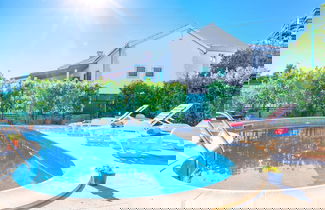Foto 1 - Beautiful Villa With Spacious Terrace and Private Swimming Pool, on the Croatian Island of Hvar