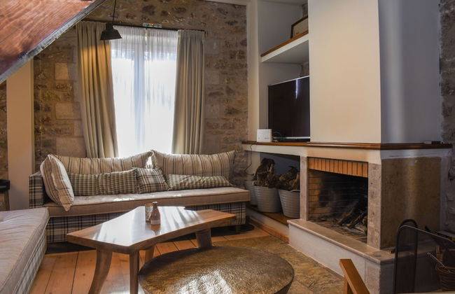 Secluded Mountain Refuge - Theonimfi Paradise Gem - Foto 15