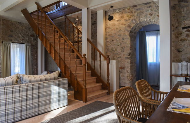Secluded Mountain Refuge - Theonimfi Paradise Gem - Foto 26