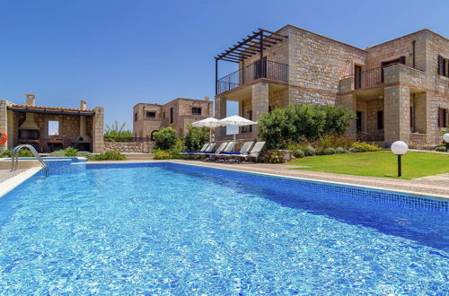 Photo 19 - Beachfront Stone Villa With Private Pool