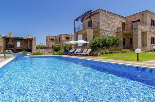 Photo 17 - Beachfront Stone Villa With Private Pool